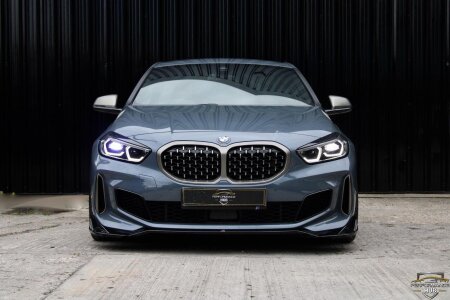 BMW 1 SERIES photo 2