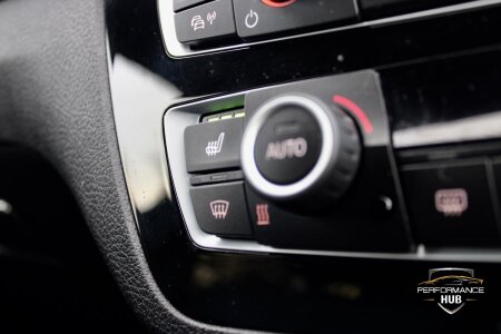 2019 BMW 1 SERIES photo 12