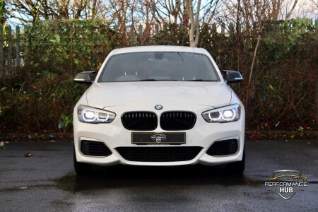 BMW 1 SERIES photo 2
