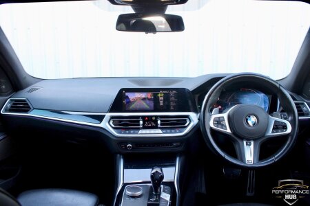 2020 BMW 3 SERIES photo 8