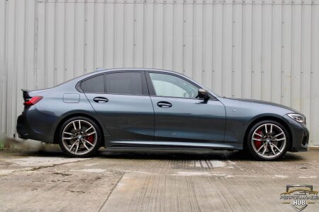 2021 BMW 3 SERIES photo 3