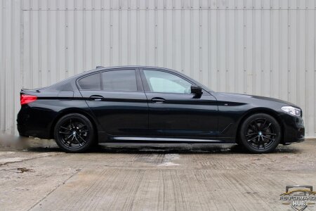 2020 BMW 5 SERIES photo 3