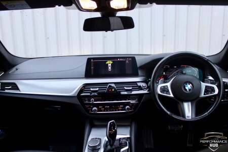 2020 BMW 5 SERIES photo 9