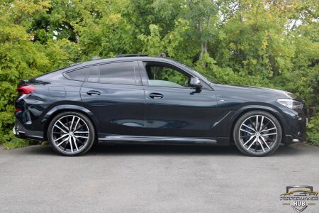 2021 BMW X6 photo 3