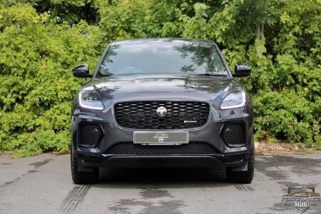 JAGUAR E-PACE photo 2