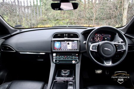 2021 JAGUAR F-PACE photo 9