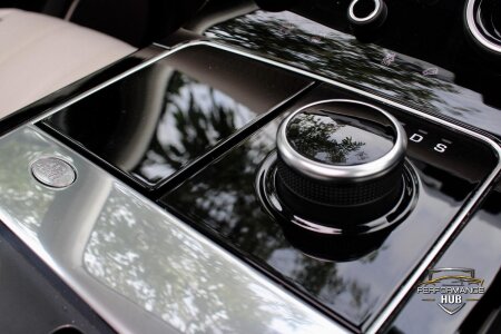 2020 LAND ROVER RANGE ROVER VELAR photo 11