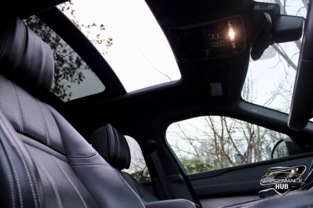 2019 LAND ROVER RANGE ROVER VELAR photo 12