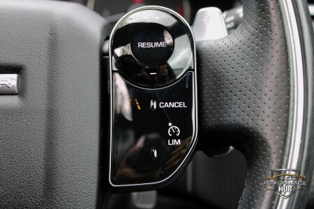 2019 LAND ROVER RANGE ROVER VELAR photo 12