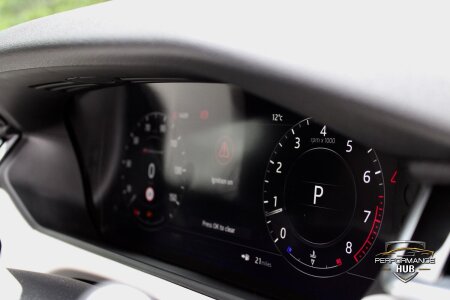 2019 LAND ROVER RANGE ROVER VELAR photo 8