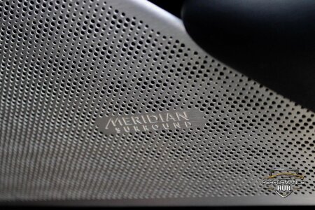 2018 LAND ROVER RANGE ROVER VELAR photo 10