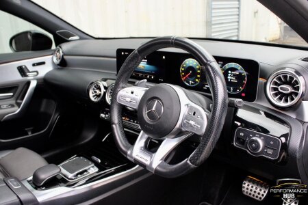 2019 MERCEDES-BENZ A CLASS photo 7