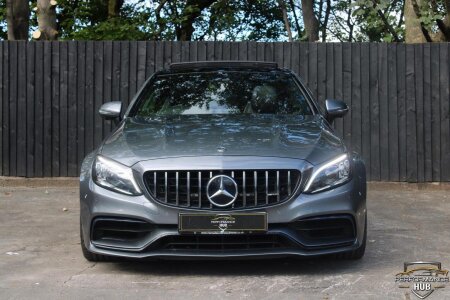MERCEDES-BENZ C CLASS photo 2