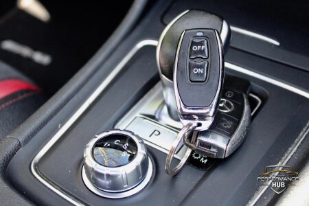 2016 MERCEDES-BENZ CLA photo 8