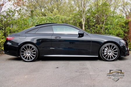 2019 MERCEDES-BENZ E CLASS photo 4