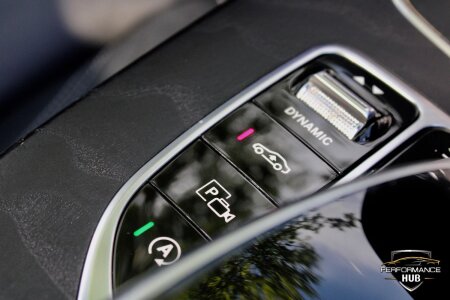2018 MERCEDES-BENZ E CLASS photo 12