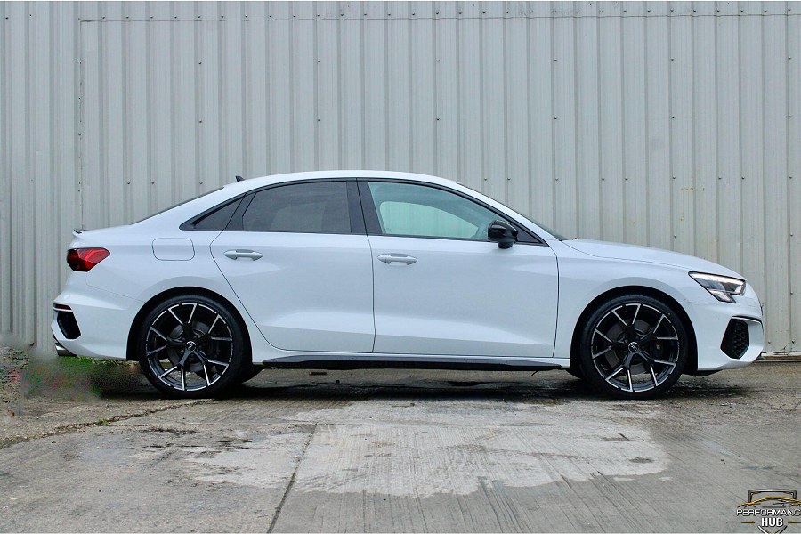 2021 Audi S3 photo 3