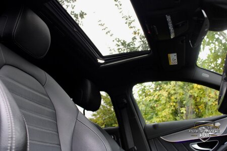 2020 MERCEDES-BENZ EQC photo 9
