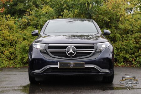 MERCEDES-BENZ EQC photo 2