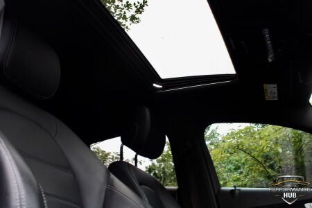 2018 MERCEDES-BENZ GLC photo 10