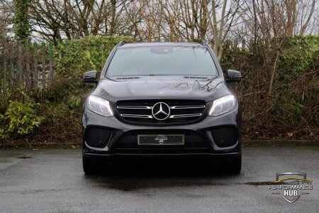 MERCEDES-BENZ GLE photo 2