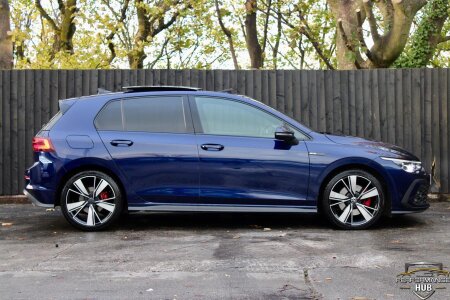 2022 VOLKSWAGEN GOLF photo 3
