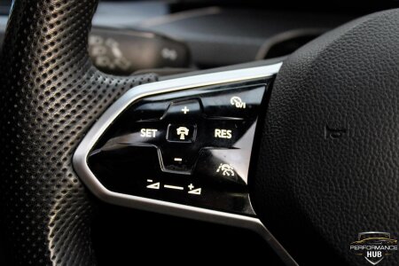 2022 VOLKSWAGEN GOLF photo 12