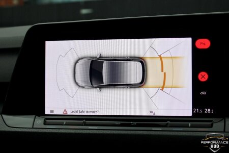 2024 VOLKSWAGEN GOLF photo 12