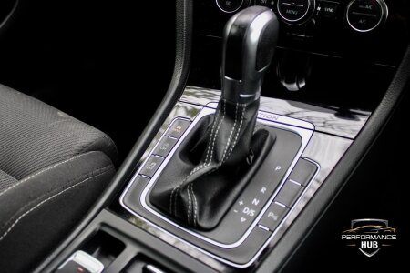 2017 VOLKSWAGEN GOLF photo 12