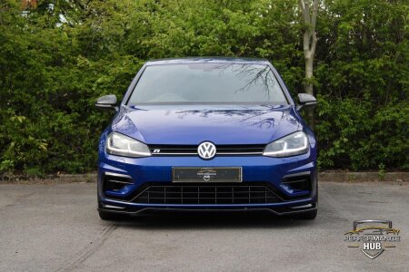 VOLKSWAGEN GOLF photo 2