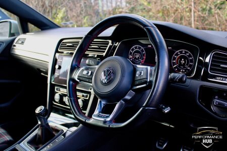 2018 VOLKSWAGEN GOLF photo 7