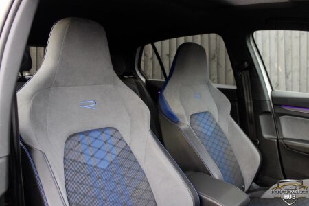 2025 VOLKSWAGEN GOLF photo 6