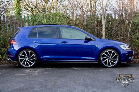 2017 VOLKSWAGEN GOLF photo 3