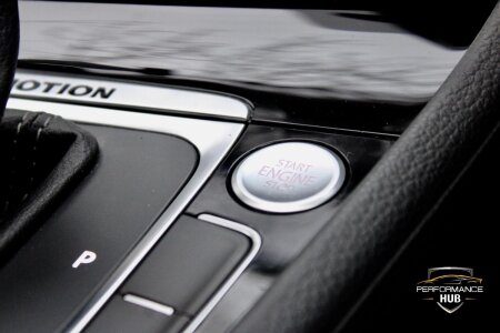 2019 VOLKSWAGEN GOLF photo 9