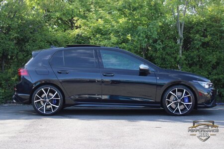 2021 VOLKSWAGEN GOLF photo 3