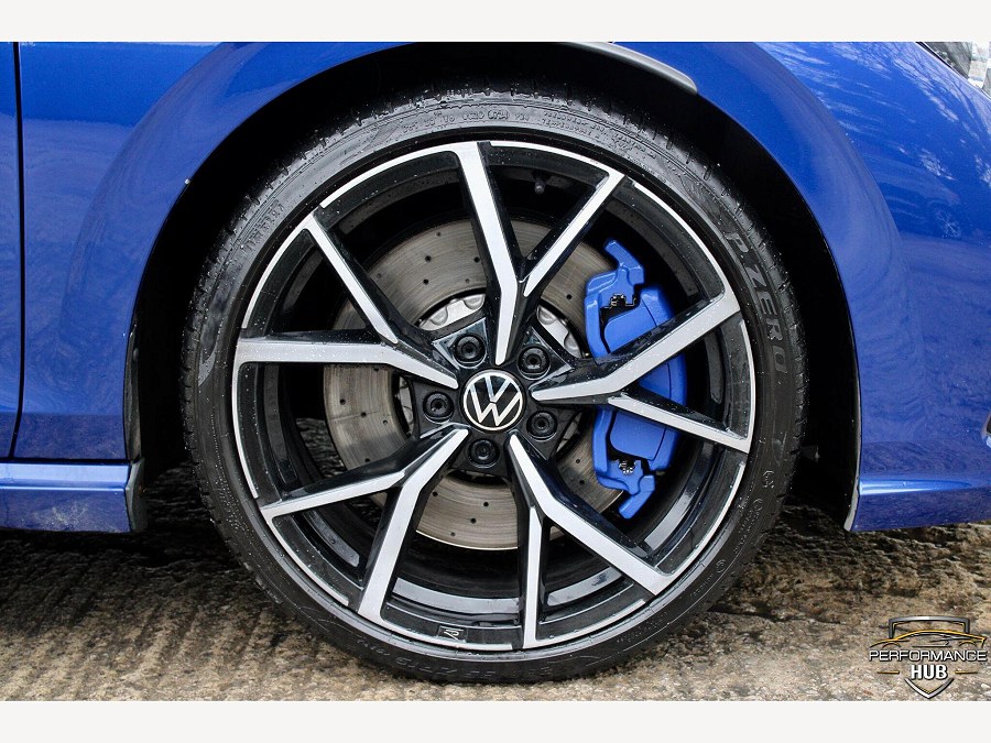 2022 Volkswagen Golf photo 14