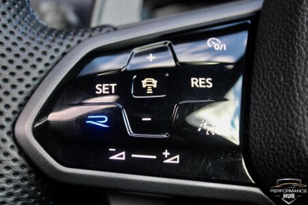 2022 VOLKSWAGEN GOLF photo 9