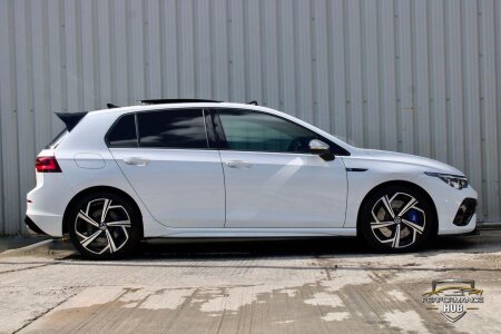 2022 VOLKSWAGEN GOLF photo 3