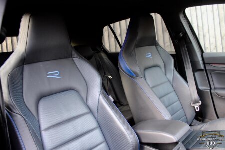 2023 VOLKSWAGEN GOLF photo 6