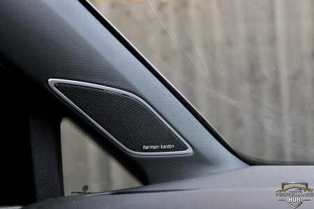 2023 VOLKSWAGEN GOLF photo 10