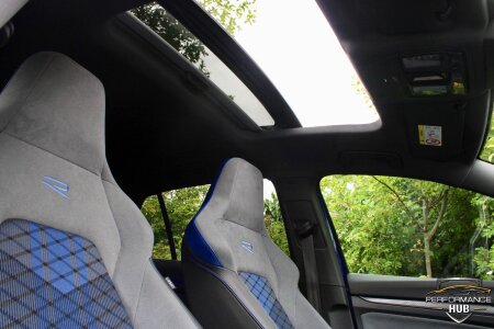 2023 VOLKSWAGEN GOLF photo 9