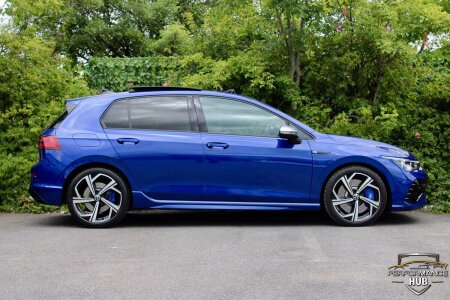 2023 VOLKSWAGEN GOLF photo 3