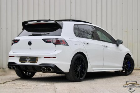 2024 VOLKSWAGEN GOLF photo 4