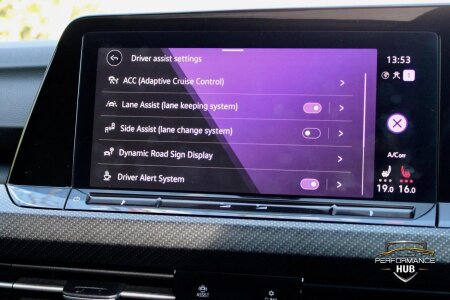 2024 VOLKSWAGEN GOLF photo 12