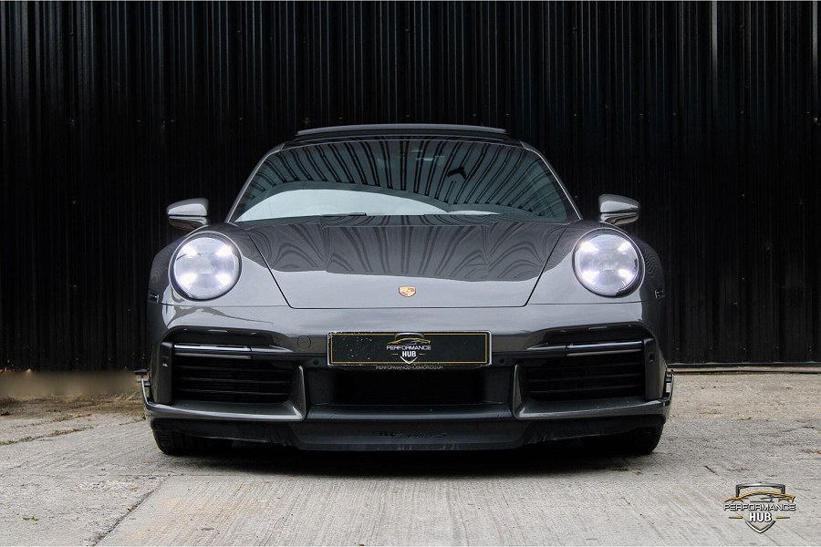 Porsche 911 photo 2
