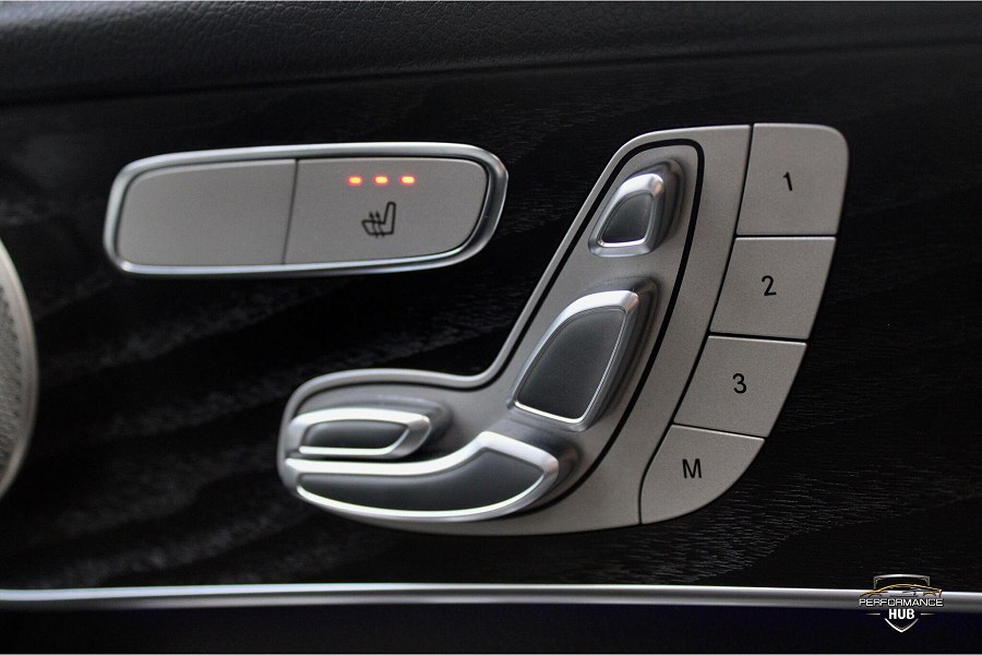 2020 Mercedes-Benz GLC photo 11