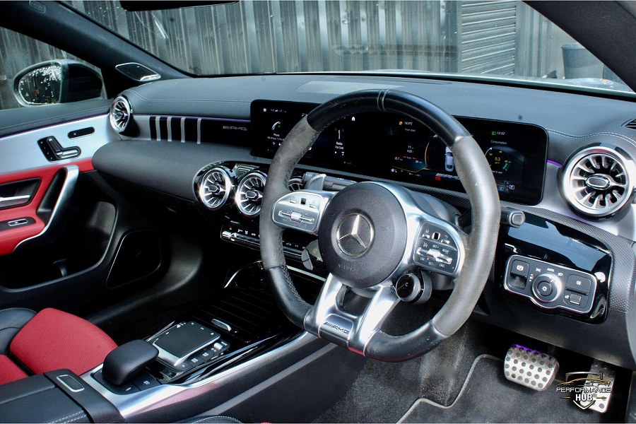 2021 Mercedes-Benz CLA photo 6