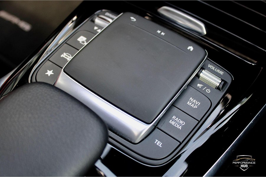 2021 Mercedes-Benz CLA photo 10