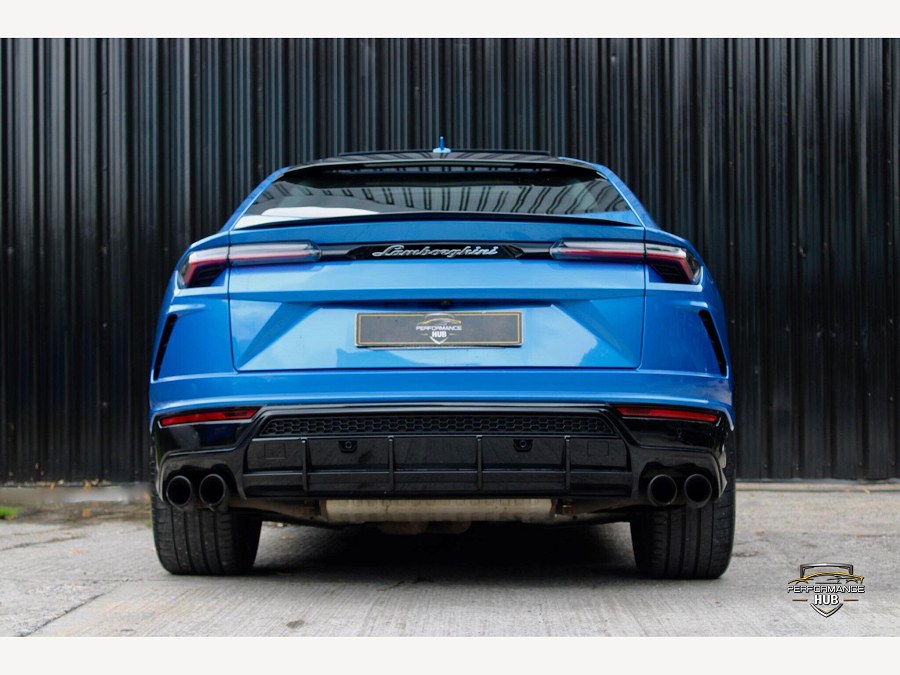 2021 Lamborghini Urus photo 5