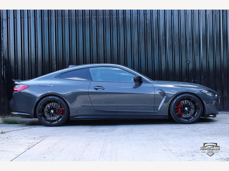 2021 BMW M4 photo 3